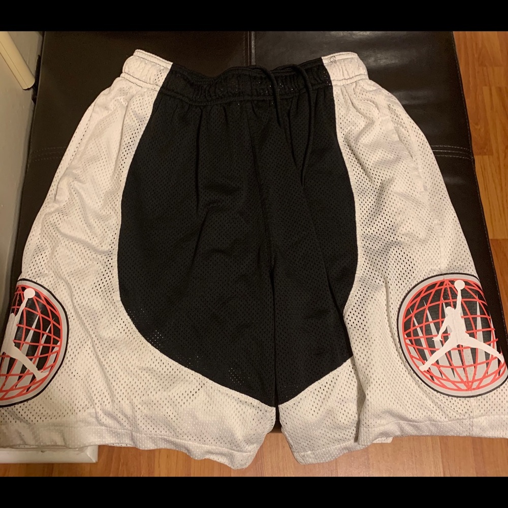 Jordan Mens Shorts Size M